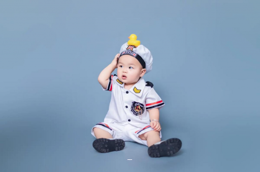 黔西宝宝老摇头怎么回事